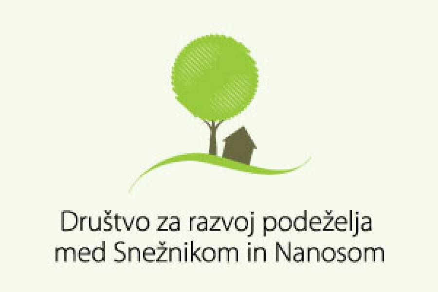 Vabilo na okroglo mizo: »Rokodelska dejavnost in njena povezava s spodbujanjem kreativnosti pri mladih«